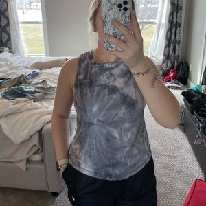 cropped women’s tie dye tank top